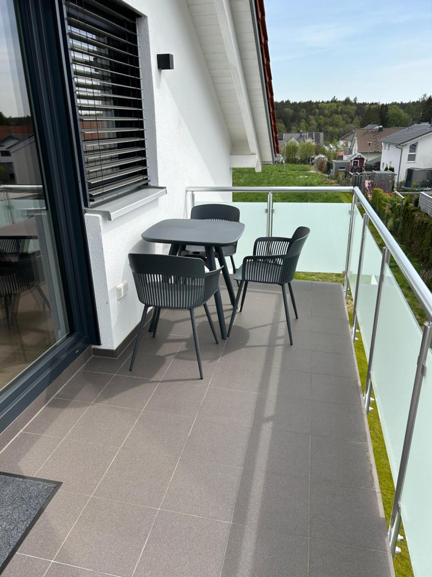 Allgaeu Zimmer Leandi Memmingen Exterior foto